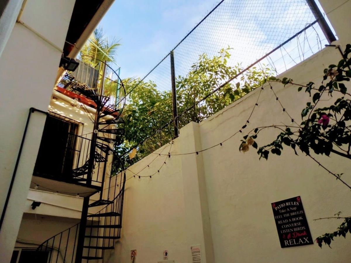 Hostel Casa Adriana Puerto Vallarta Exterior foto