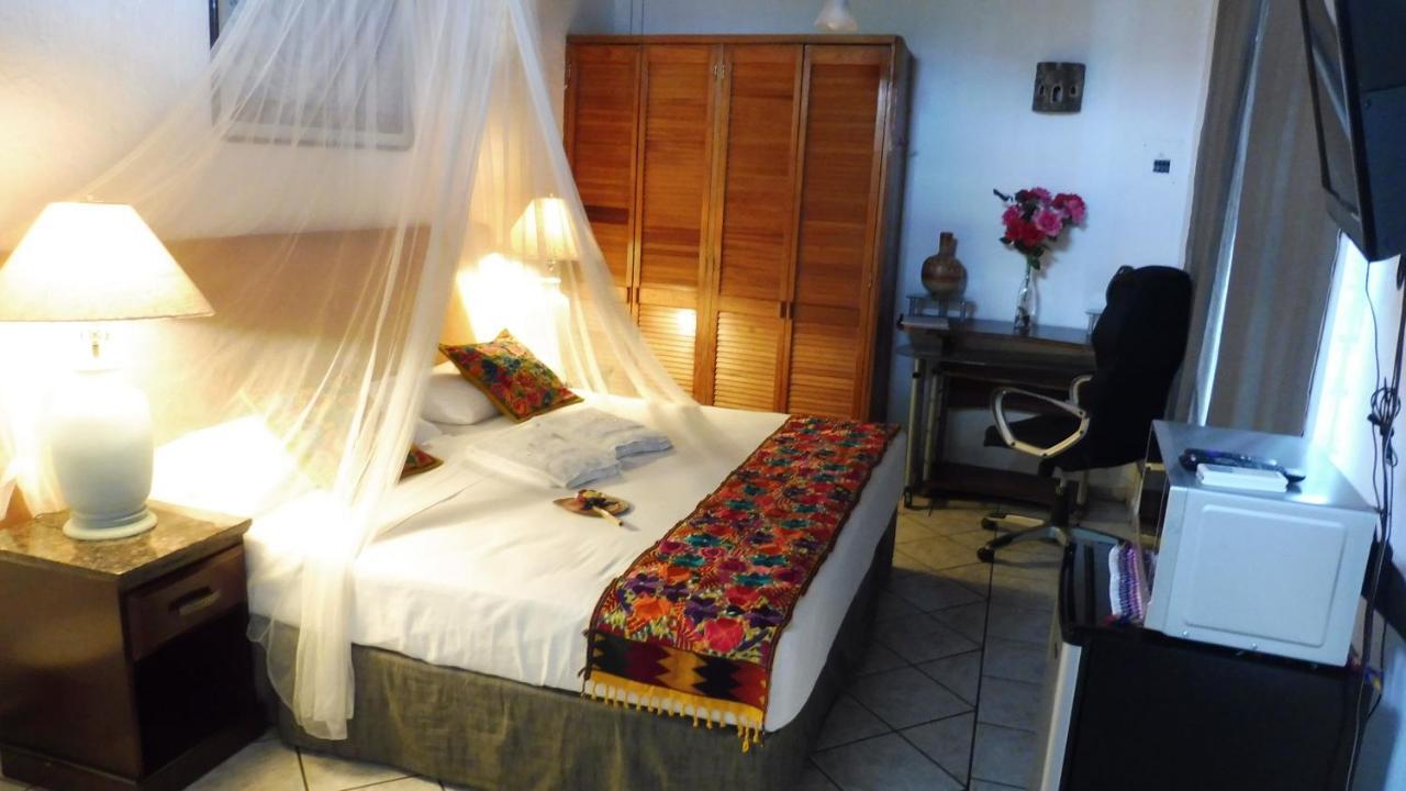 Hostel Casa Adriana Puerto Vallarta Exterior foto